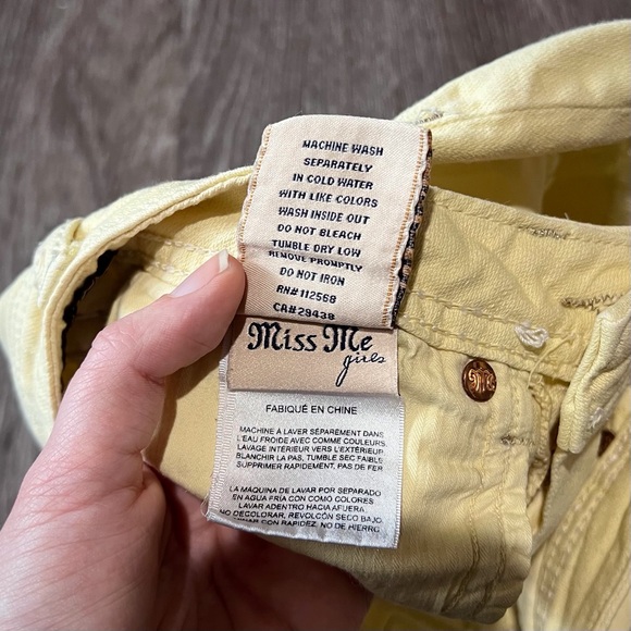 Miss Me Girls Denim Shorts Yellow Size 14 - Picture 7 of 8